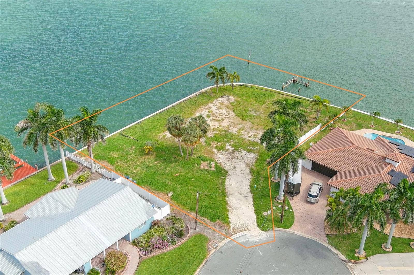 840 123RD AVENUE, Treasure Island, FL 33706 840 123RD AVENUE, Treasure Island, FL 33706