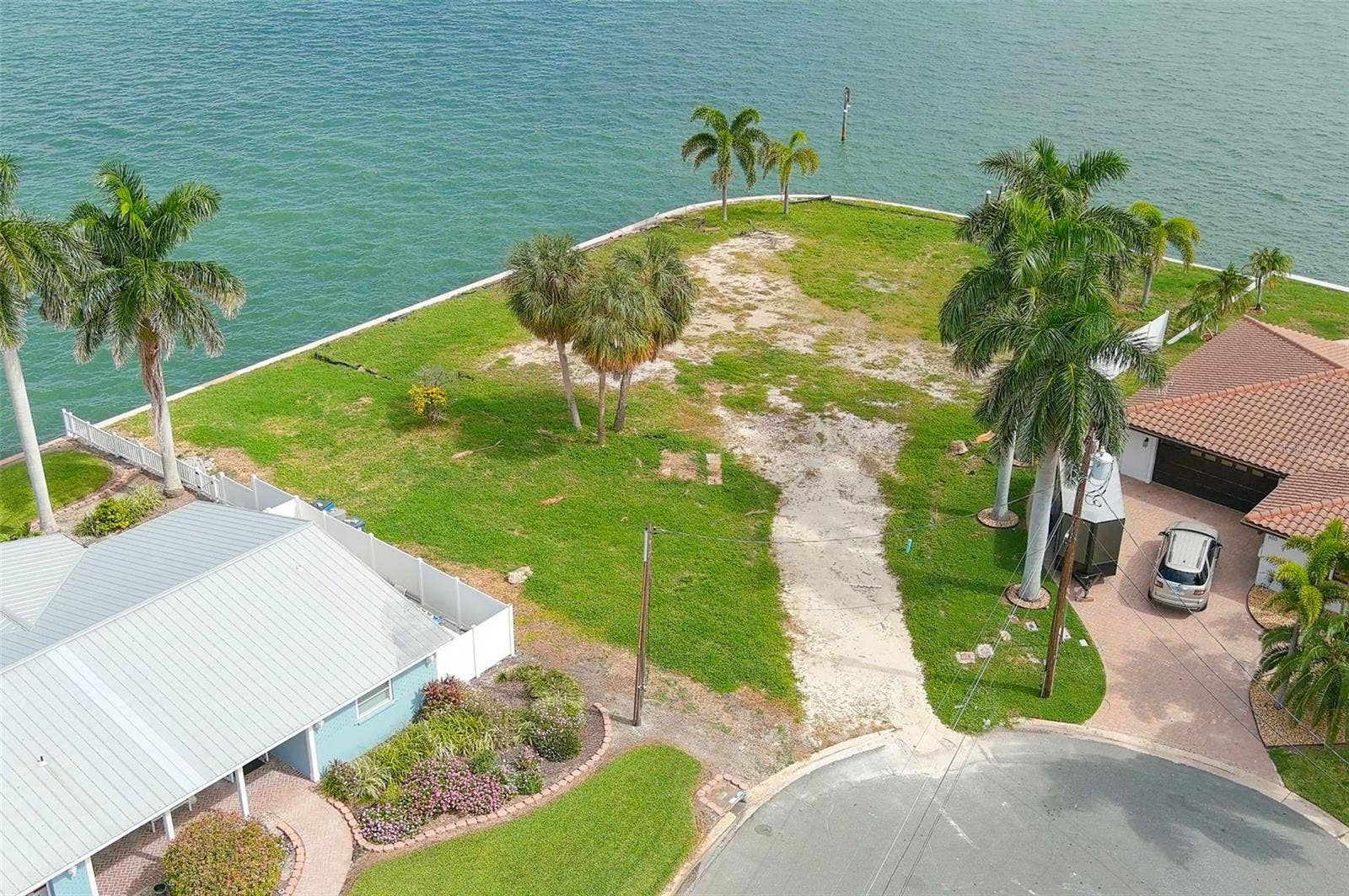 840 123RD AVENUE, Treasure Island, FL 33706 840 123RD AVENUE, Treasure Island, FL 33706