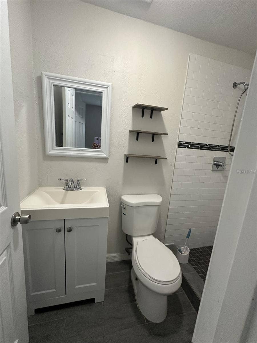 406 E GLADYS STREET, #B, Tampa, FL 33602