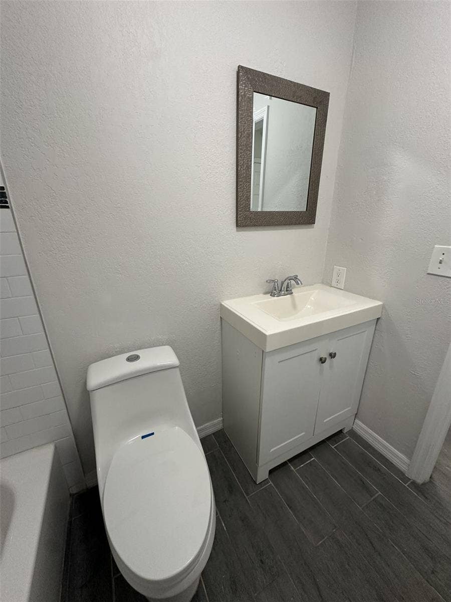 406 E GLADYS STREET, #B, Tampa, FL 33602
