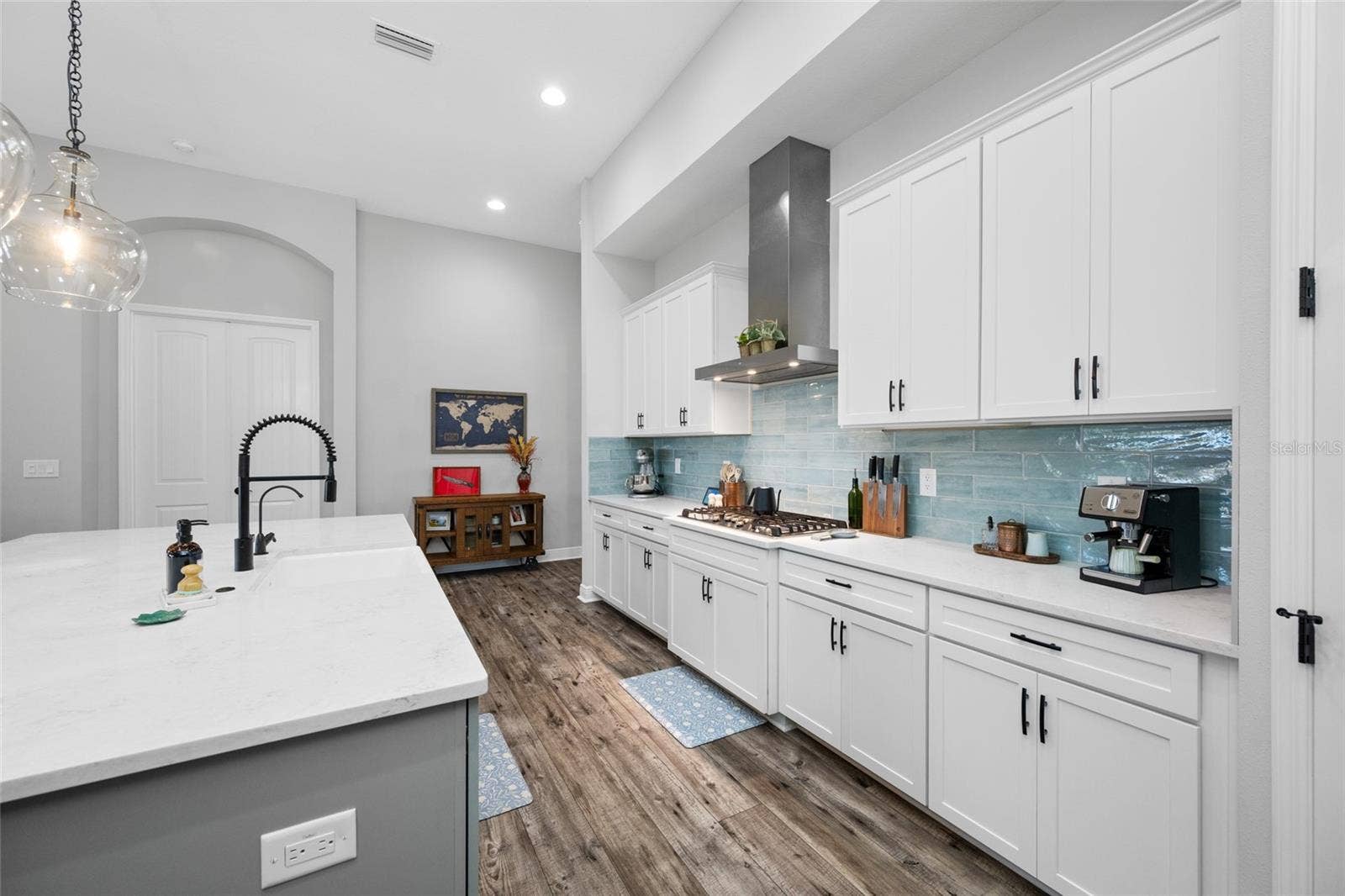 4161 GLADE WOOD LOOP, New Port Richey, FL 34655 kitchen