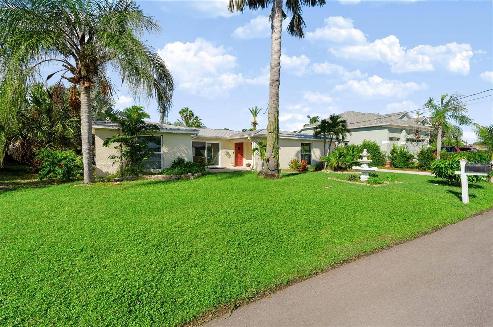 2123 BAYOU DRIVE, Holiday, FL 34691 2123 BAYOU DRIVE, Holiday, FL 34691
