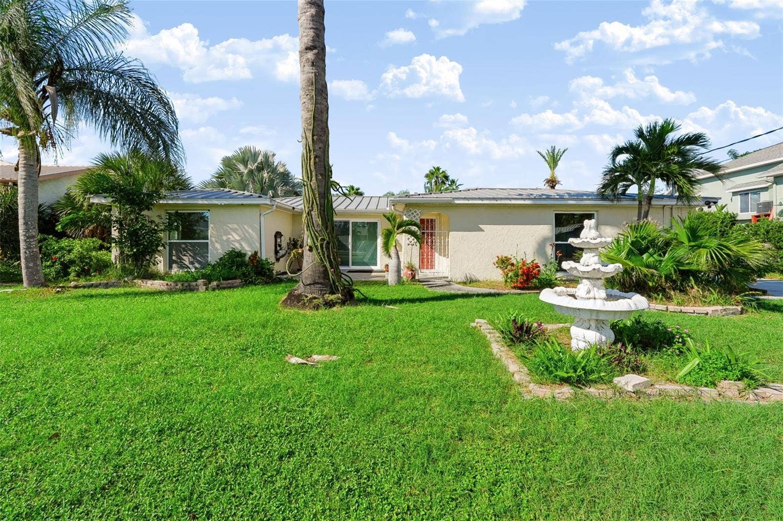 2123 BAYOU DRIVE, Holiday, FL 34691 2123 BAYOU DRIVE, Holiday, FL 34691