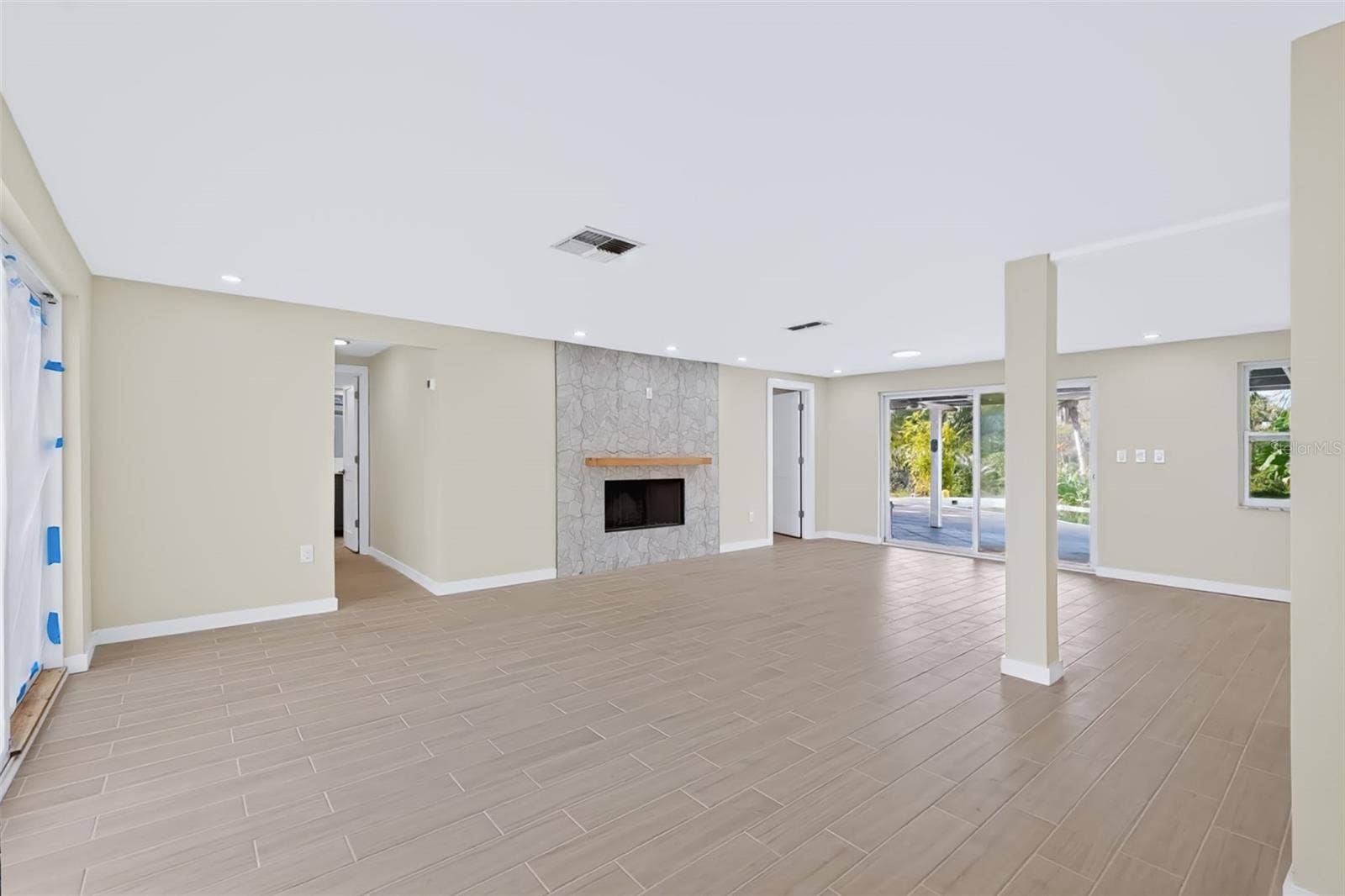 2123 BAYOU DRIVE, Holiday, FL 34691 2123 BAYOU DRIVE, Holiday, FL 34691