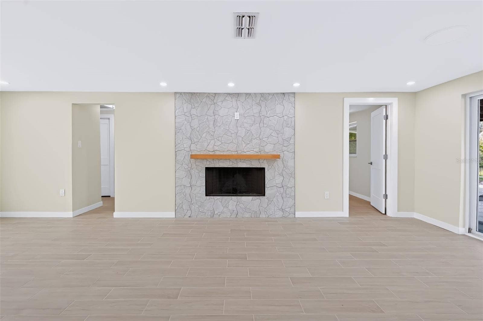2123 BAYOU DRIVE, Holiday, FL 34691 2123 BAYOU DRIVE, Holiday, FL 34691