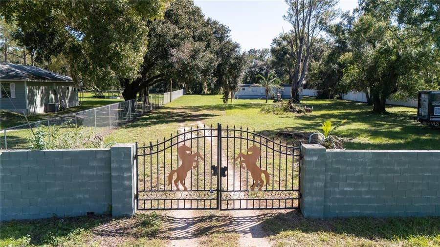 Property photo for 12702 LOVERS LANE, Riverview, FL
