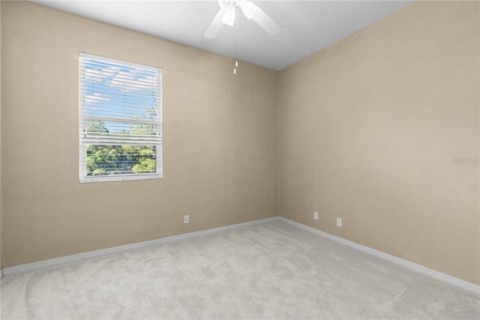 4152 GRANDCHAMP CIRCLE, Palm Harbor, FL 34685 4152 GRANDCHAMP CIRCLE, Palm Harbor, FL 34685