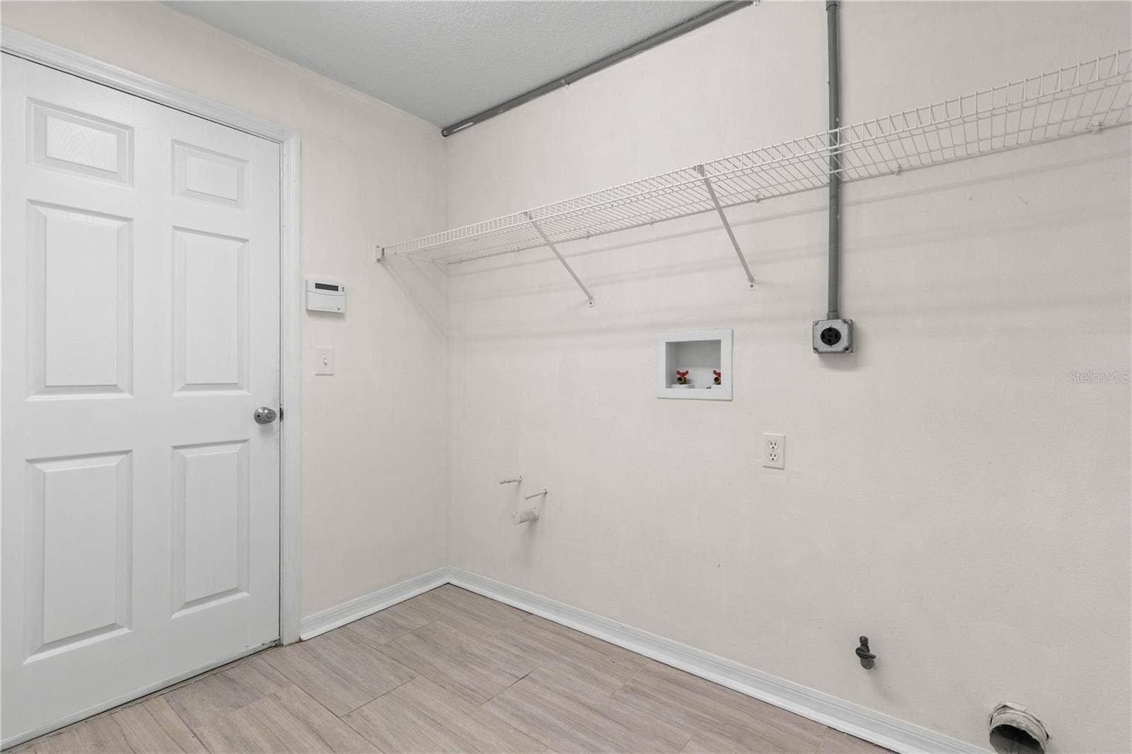 4152 GRANDCHAMP CIRCLE, Palm Harbor, FL 34685 4152 GRANDCHAMP CIRCLE, Palm Harbor, FL 34685