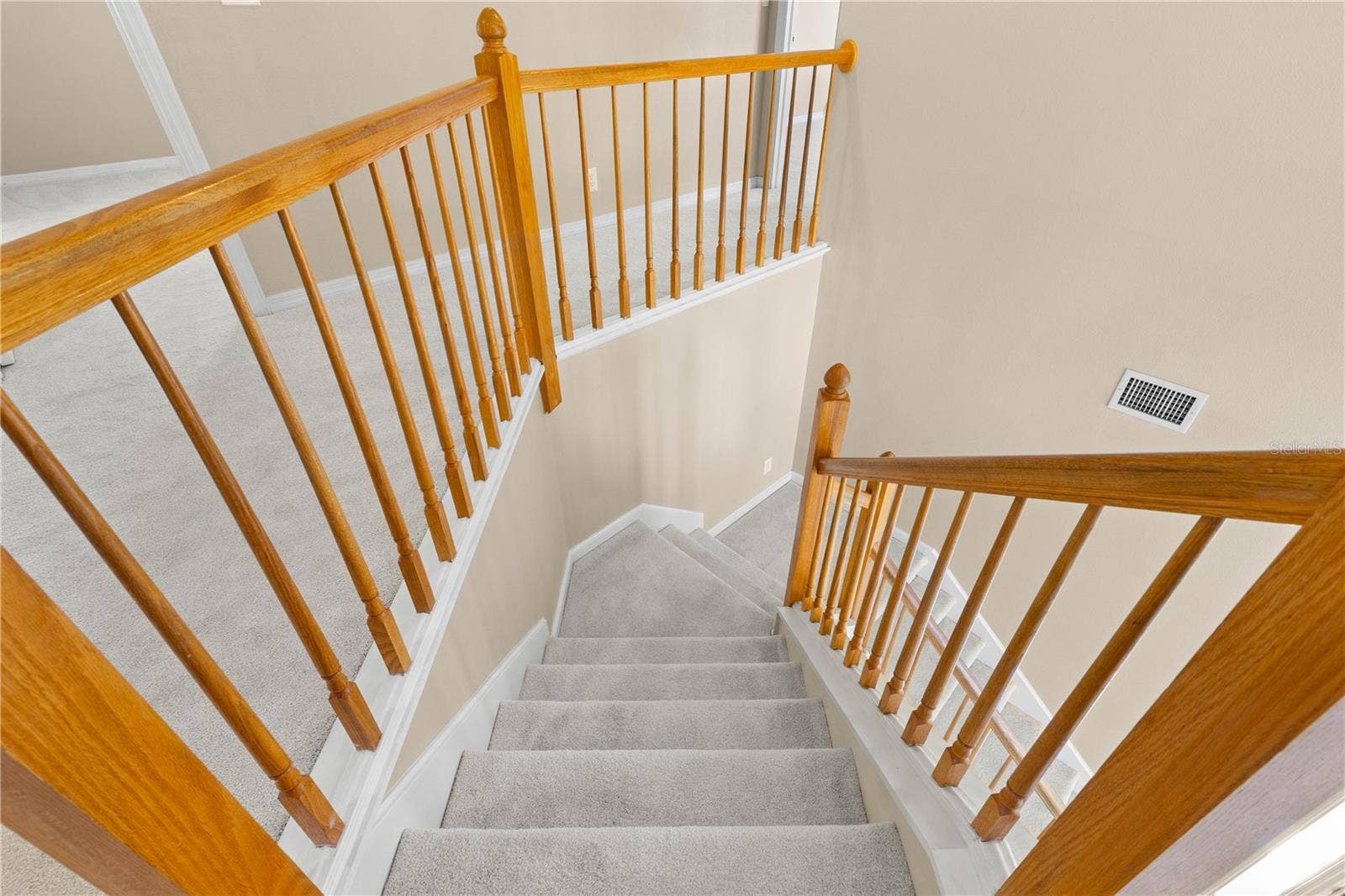 4152 GRANDCHAMP CIRCLE, Palm Harbor, FL 34685 4152 GRANDCHAMP CIRCLE, Palm Harbor, FL 34685