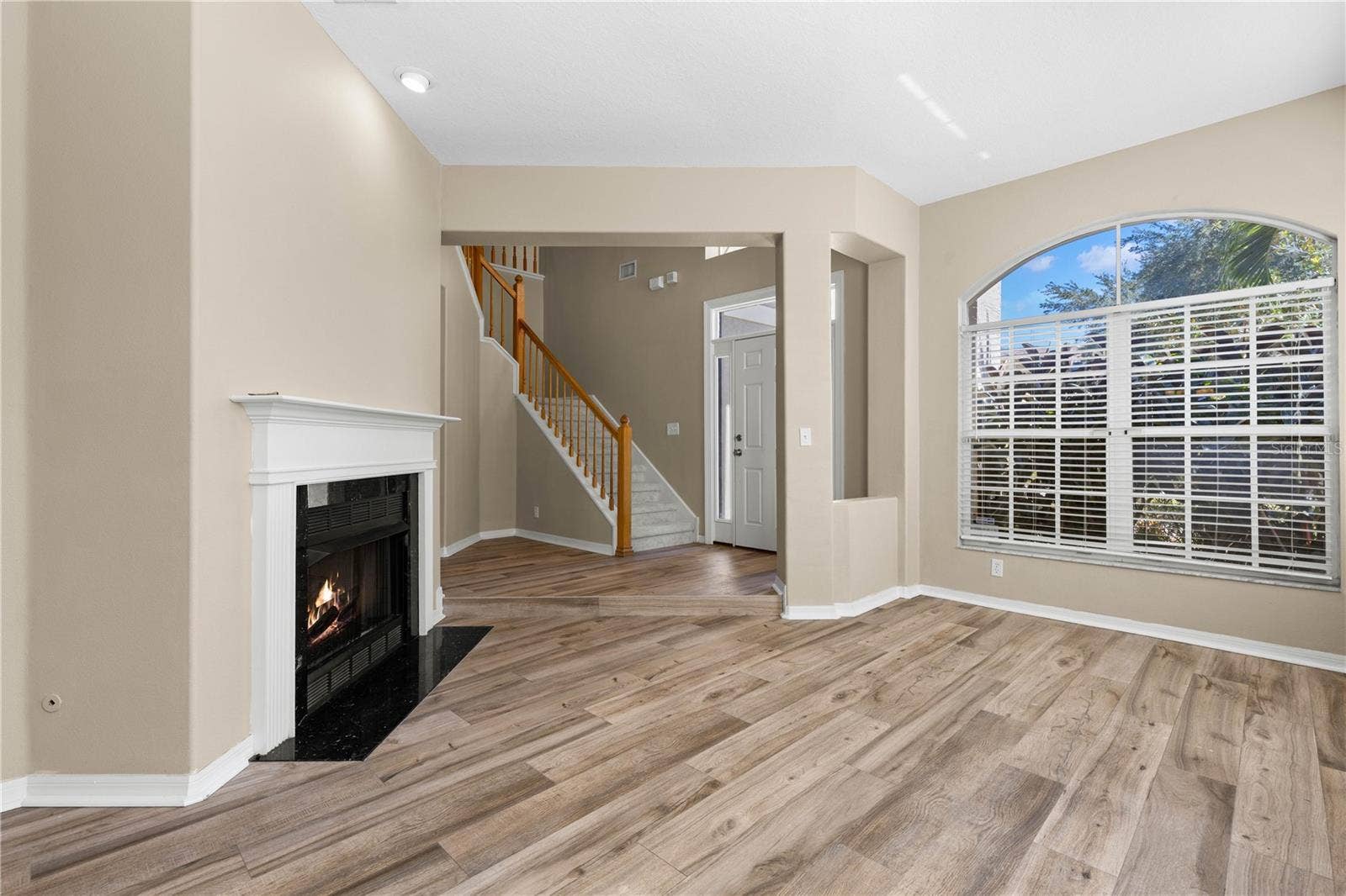 4152 GRANDCHAMP CIRCLE, Palm Harbor, FL 34685 4152 GRANDCHAMP CIRCLE, Palm Harbor, FL 34685