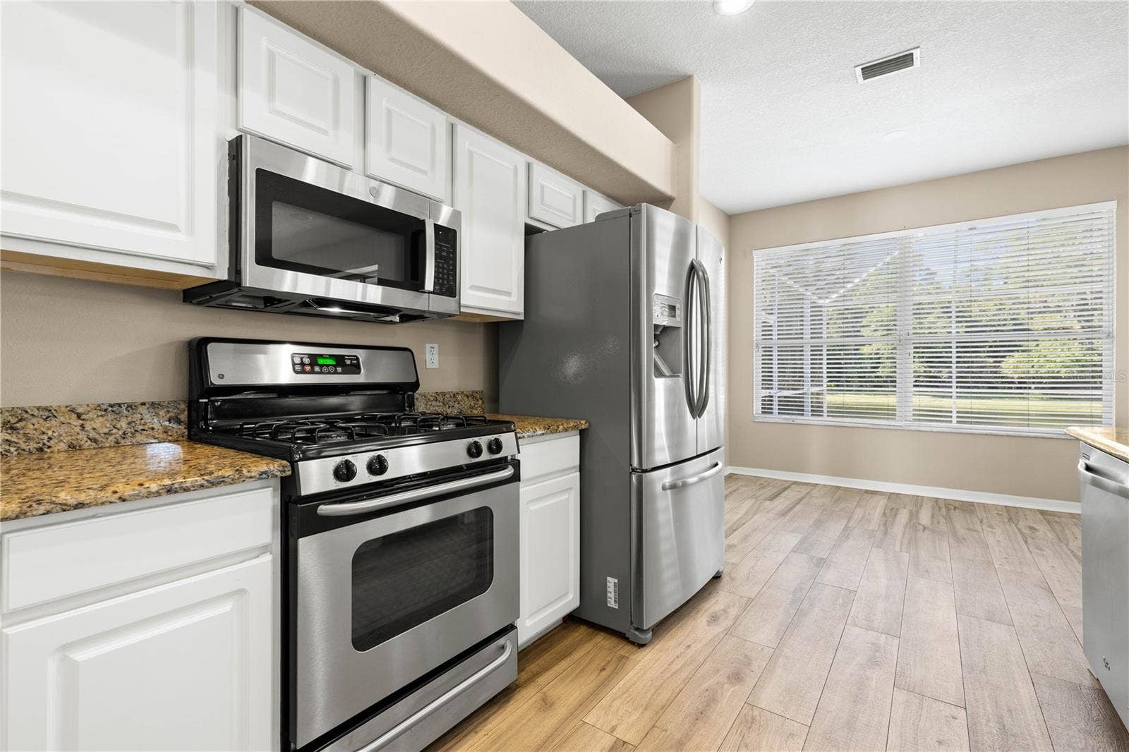 4152 GRANDCHAMP CIRCLE, Palm Harbor, FL 34685 4152 GRANDCHAMP CIRCLE, Palm Harbor, FL 34685