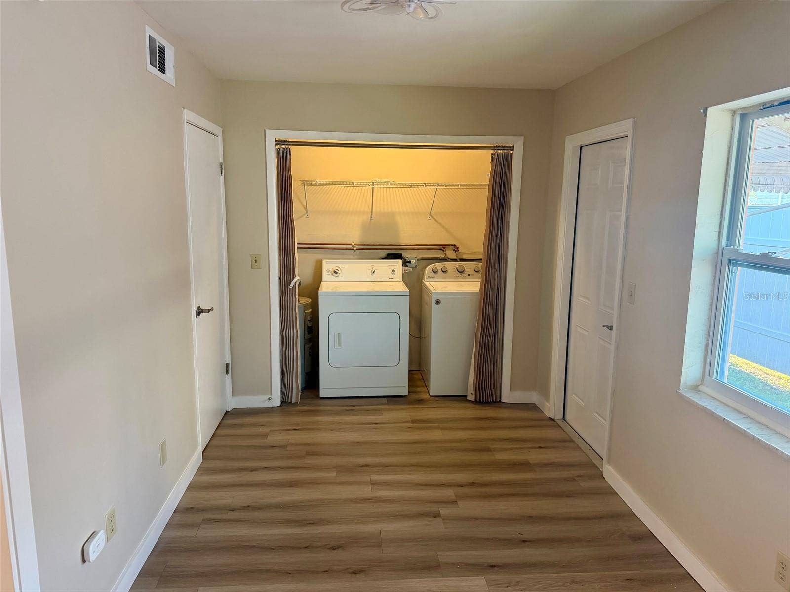 Laundry/Closet