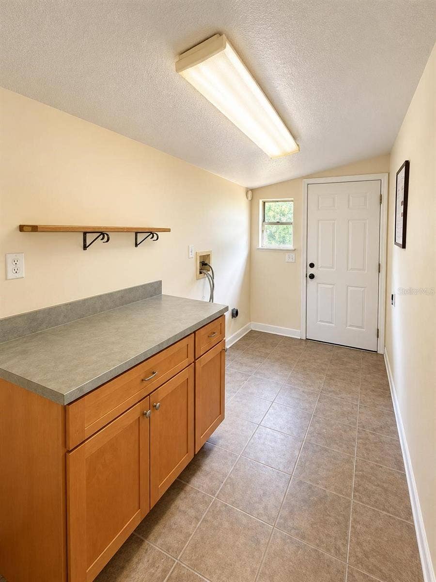 2640 BEVERLY AVENUE, Winter Park, FL 32789 Laundry room