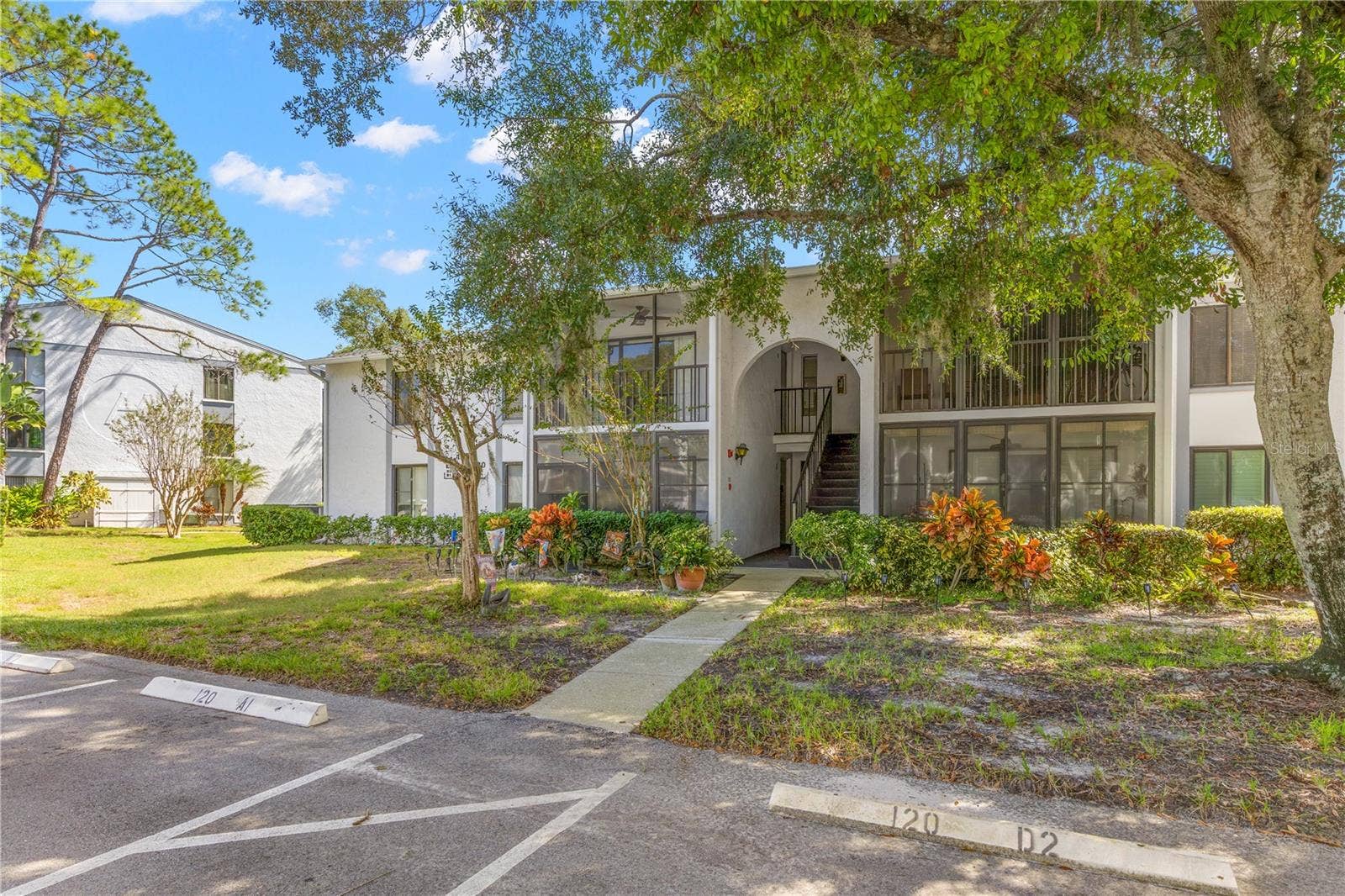 1281 PINE RIDGE CIRCLE E, #A2, Tarpon Springs, FL 34688 1281 PINE RIDGE CIRCLE E, #A2, Tarpon Springs, FL 34688