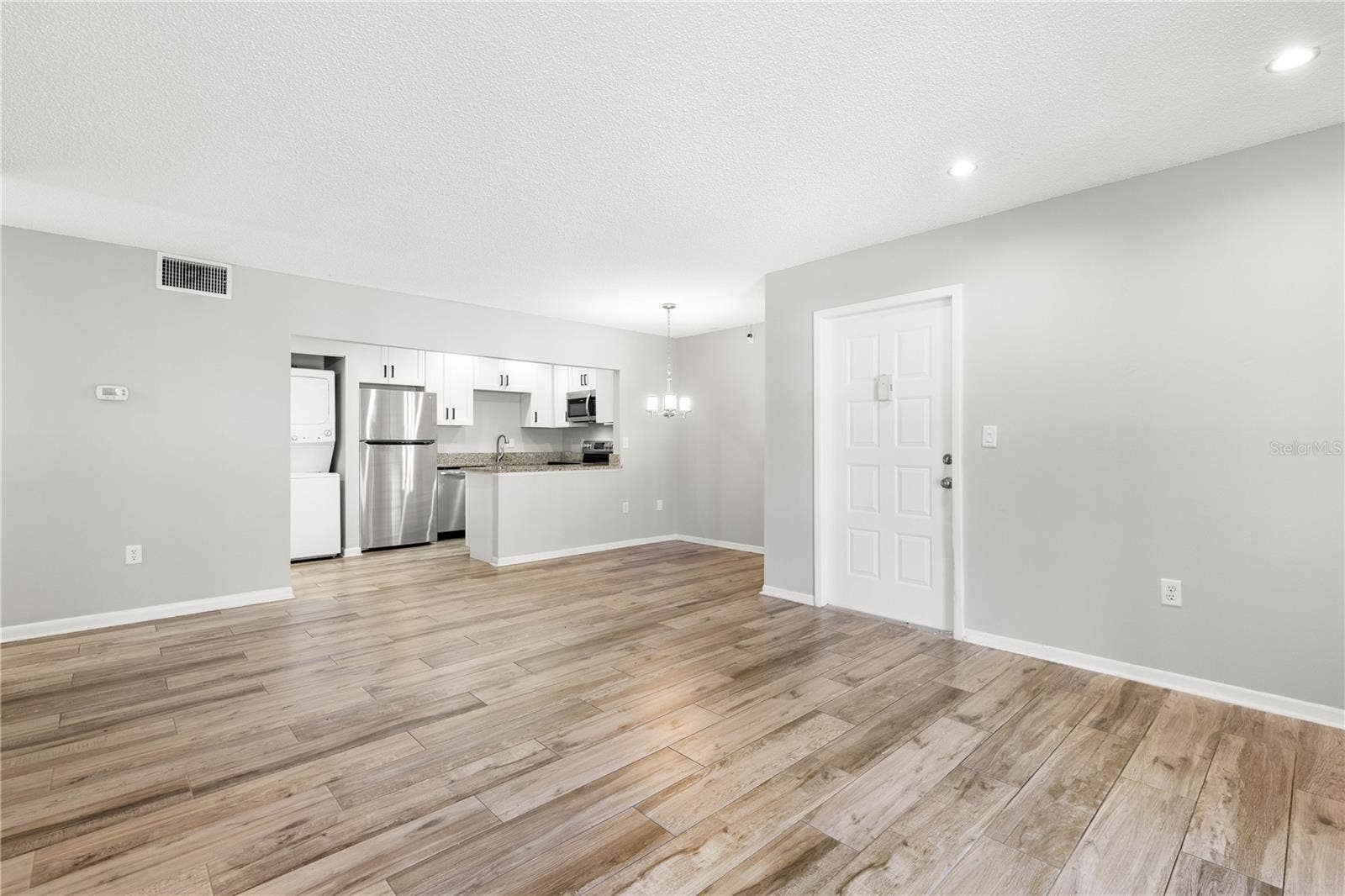 1281 PINE RIDGE CIRCLE E, #A2, Tarpon Springs, FL 34688 1281 PINE RIDGE CIRCLE E, #A2, Tarpon Springs, FL 34688