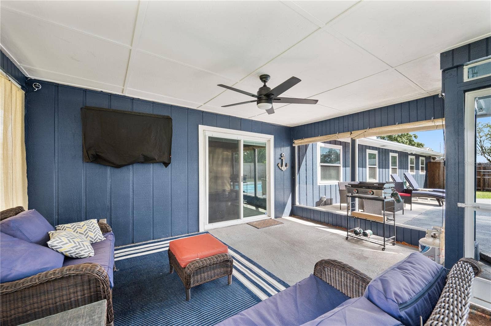 1321 LAKE MIRIAM DRIVE, Lakeland, FL 33813 1321 LAKE MIRIAM DRIVE, Lakeland, FL 33813