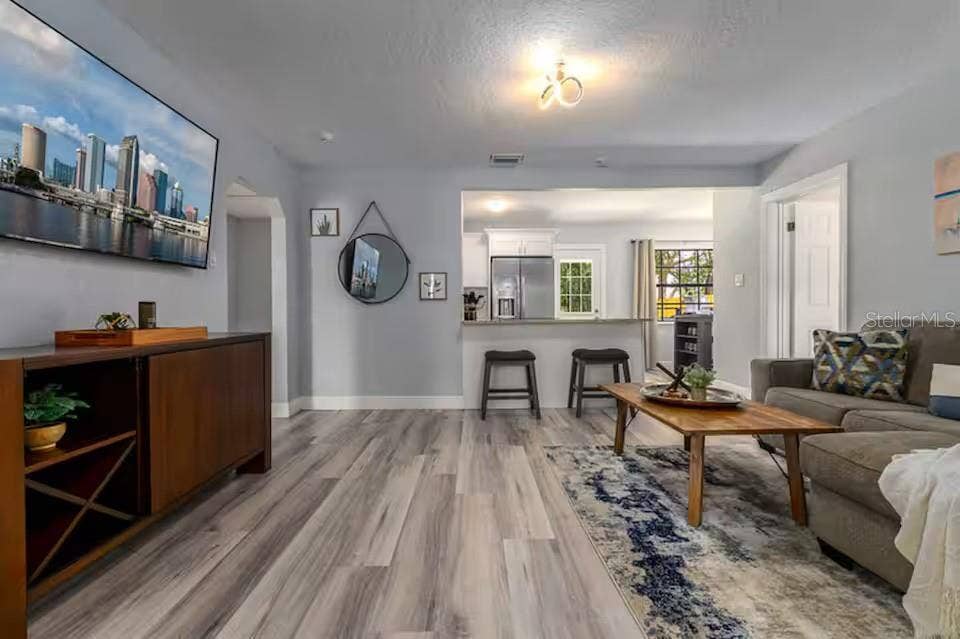 5212 S PURITAN AVENUE, Tampa, FL 33611