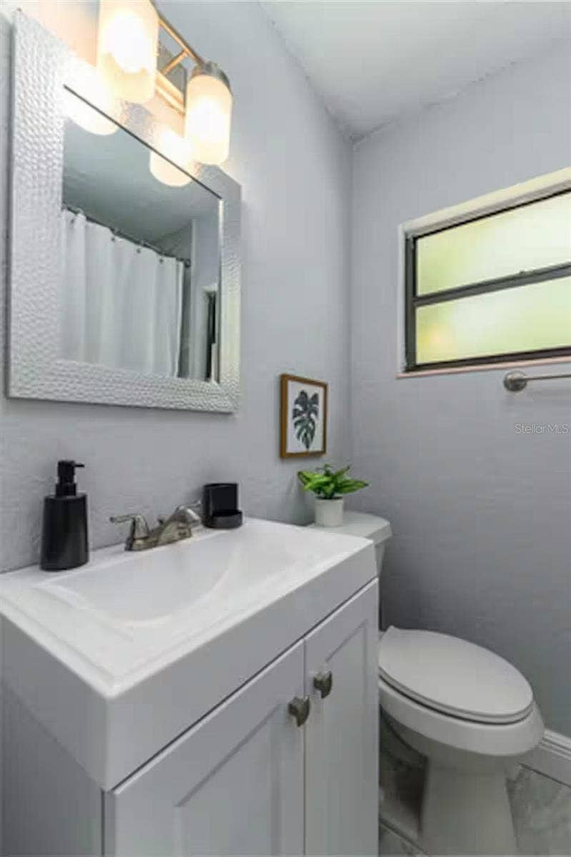 5212 S PURITAN AVENUE, Tampa, FL 33611