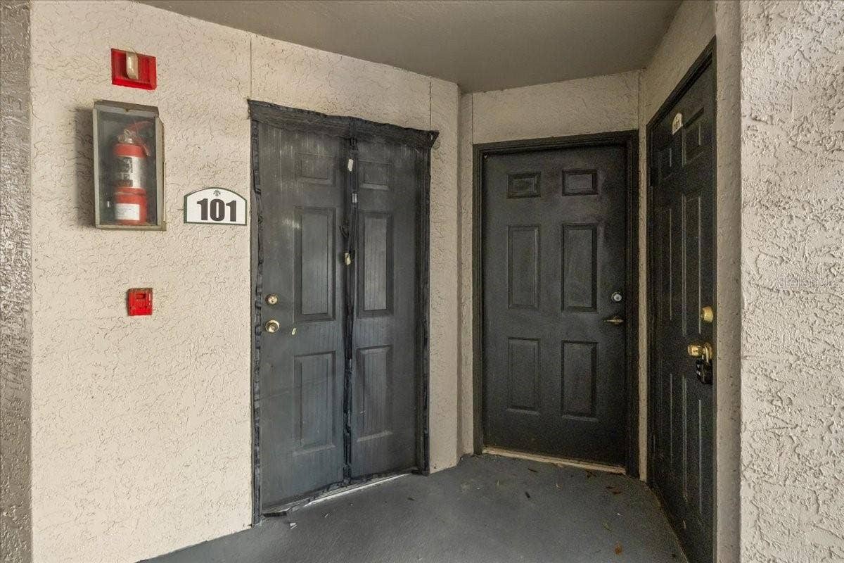 8519 ISLAND BREEZE LANE, #101, Temple Terrace, FL 33637 8519 ISLAND BREEZE LANE, #101, Temple Terrace, FL 33637