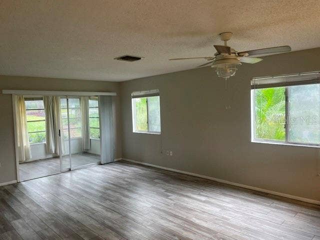 2242 BANCROFT CIRCLE N, #F, Palm Harbor, FL 34683 2242 BANCROFT CIRCLE N, #F, Palm Harbor, FL 34683
