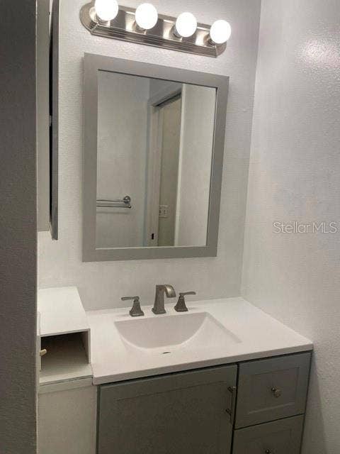 2242 BANCROFT CIRCLE N, #F, Palm Harbor, FL 34683 2242 BANCROFT CIRCLE N, #F, Palm Harbor, FL 34683