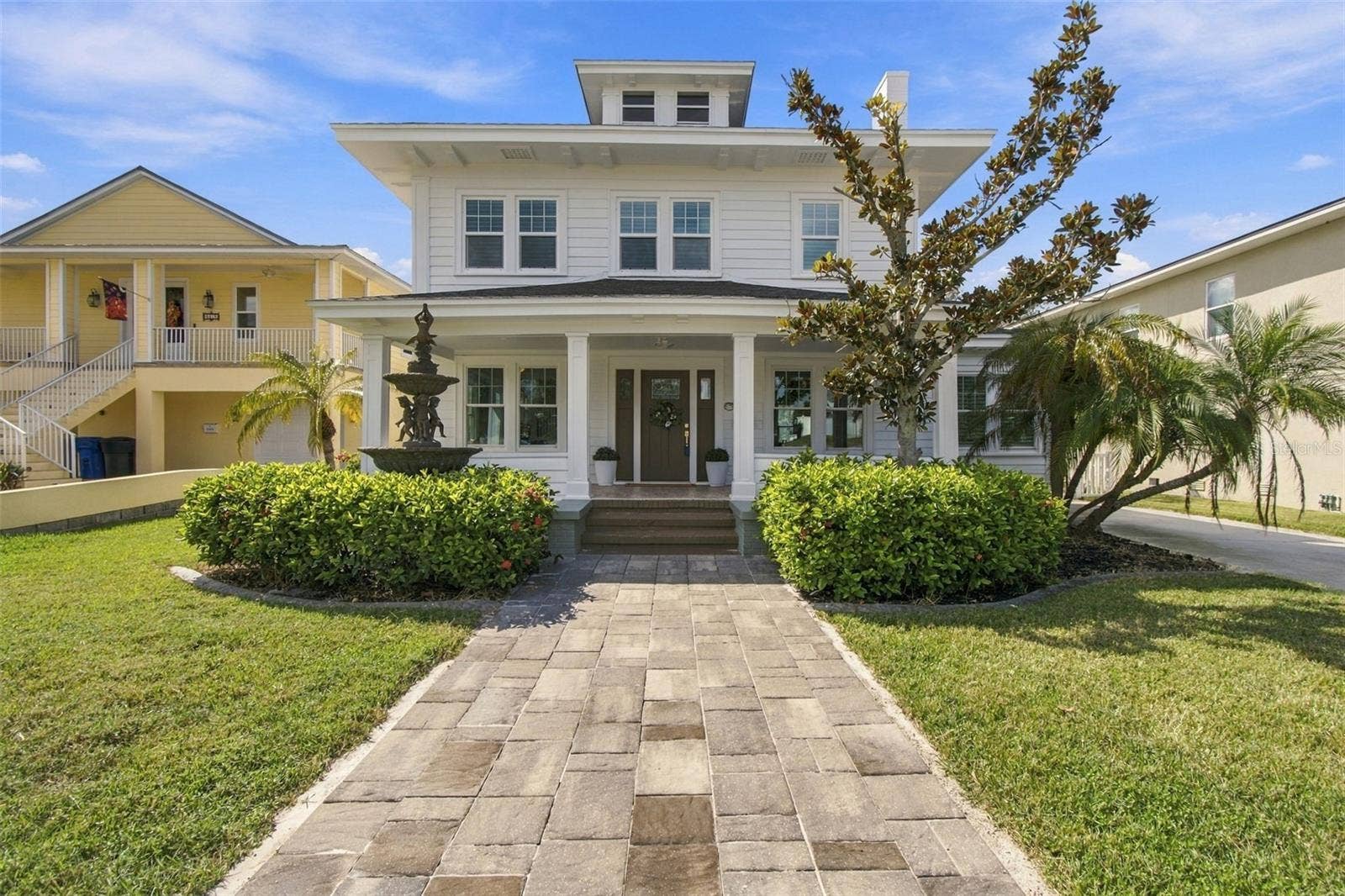 5426 VENETIAN BOULEVARD NE, St Petersburg, FL 33703 5426 VENETIAN BOULEVARD NE, St Petersburg, FL 33703