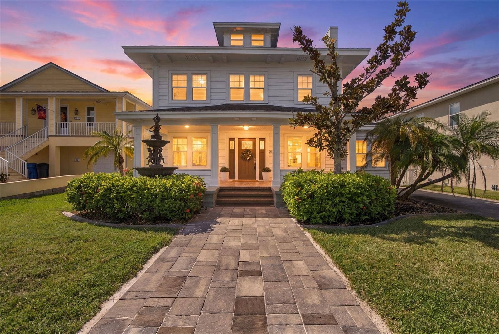 5426 VENETIAN BOULEVARD NE, St Petersburg, FL 33703 5426 VENETIAN BOULEVARD NE, St Petersburg, FL 33703
