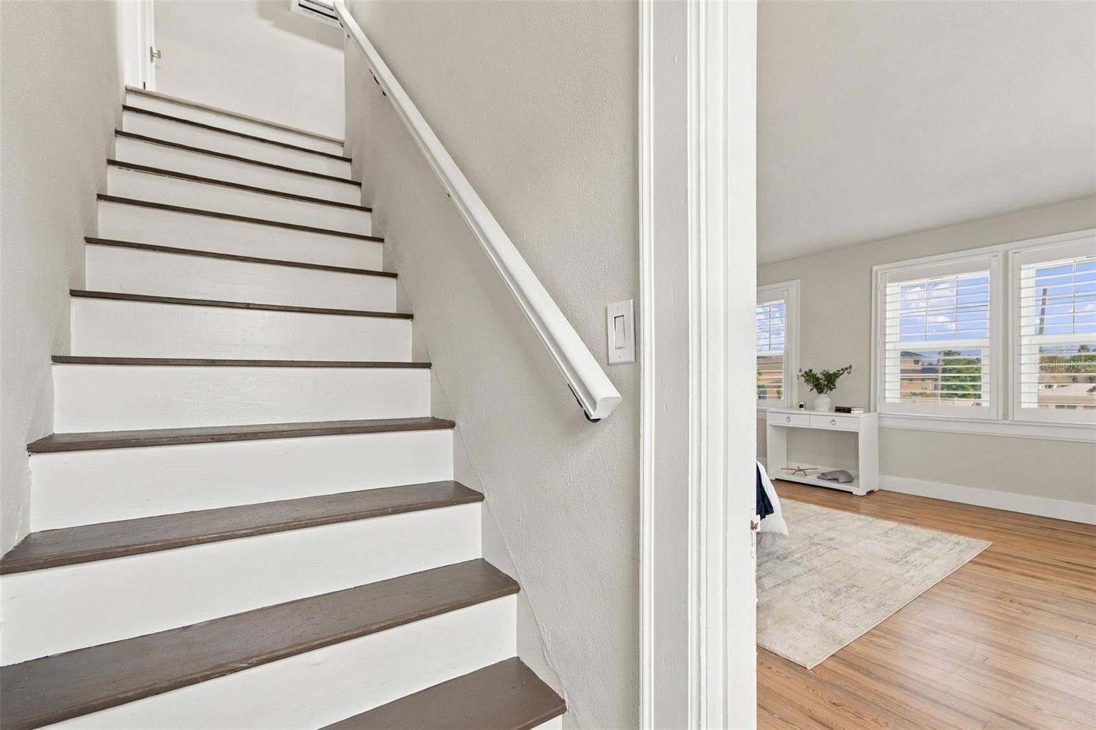 5426 VENETIAN BOULEVARD NE, St Petersburg, FL 33703 5426 VENETIAN BOULEVARD NE, St Petersburg, FL 33703