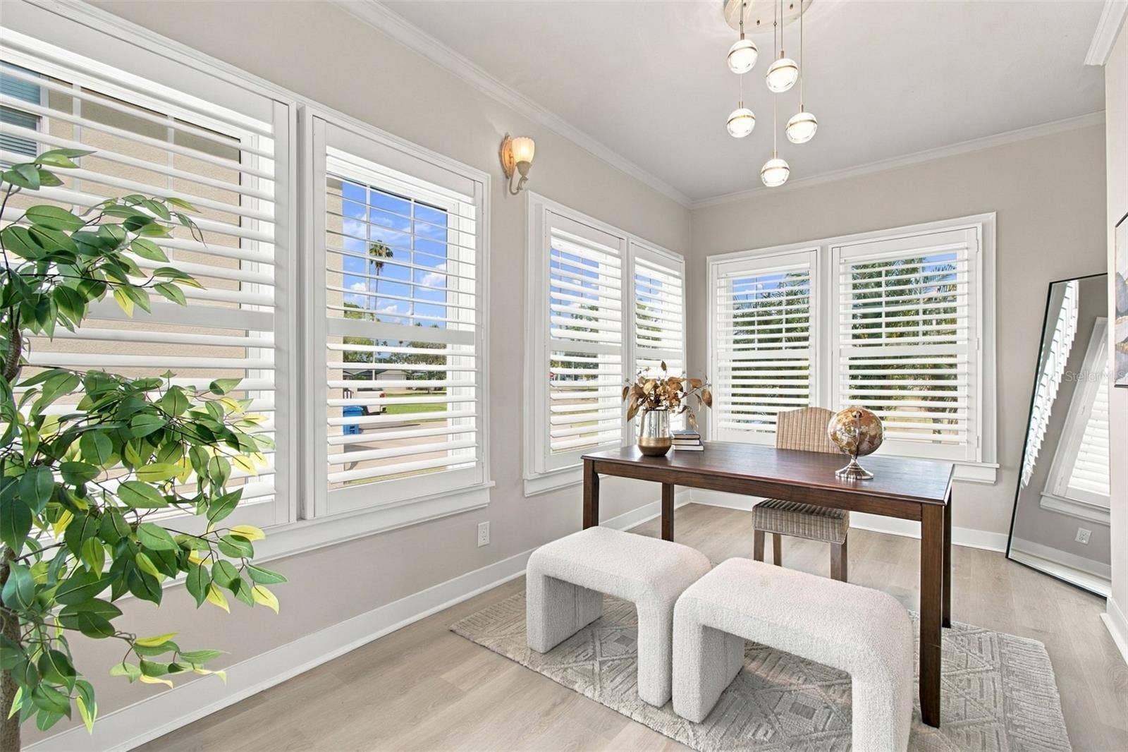 5426 VENETIAN BOULEVARD NE, St Petersburg, FL 33703 5426 VENETIAN BOULEVARD NE, St Petersburg, FL 33703