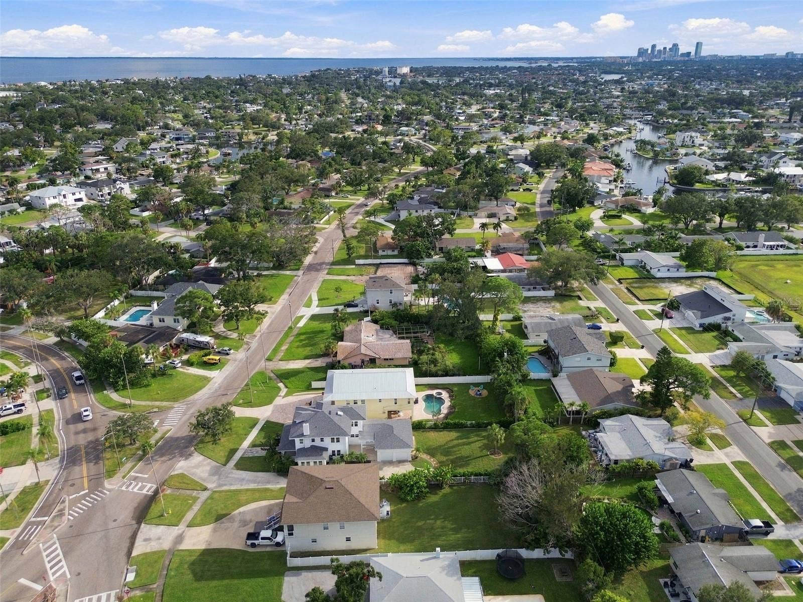 5426 VENETIAN BOULEVARD NE, St Petersburg, FL 33703 5426 VENETIAN BOULEVARD NE, St Petersburg, FL 33703