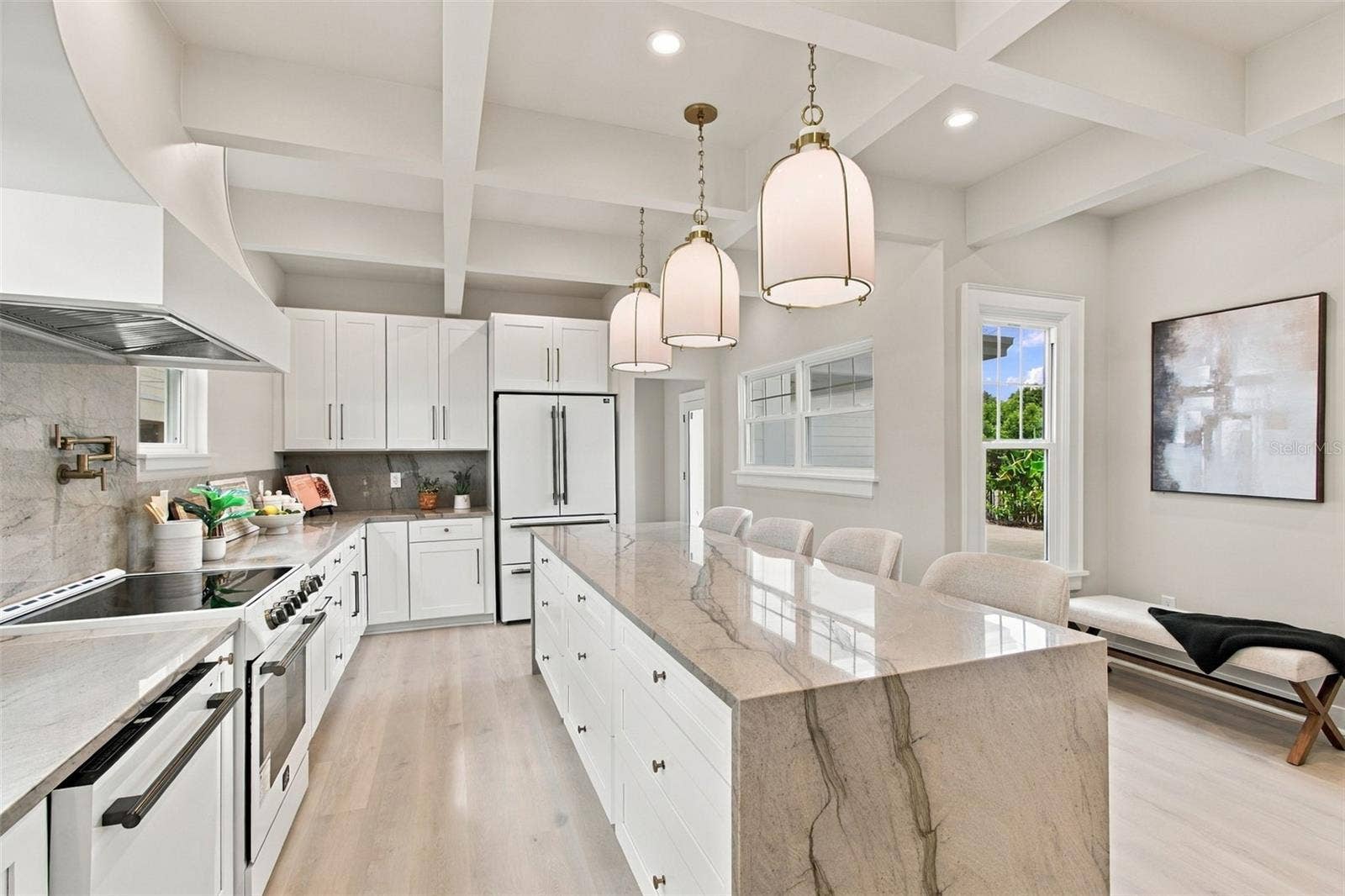 5426 VENETIAN BOULEVARD NE, St Petersburg, FL 33703 5426 VENETIAN BOULEVARD NE, St Petersburg, FL 33703