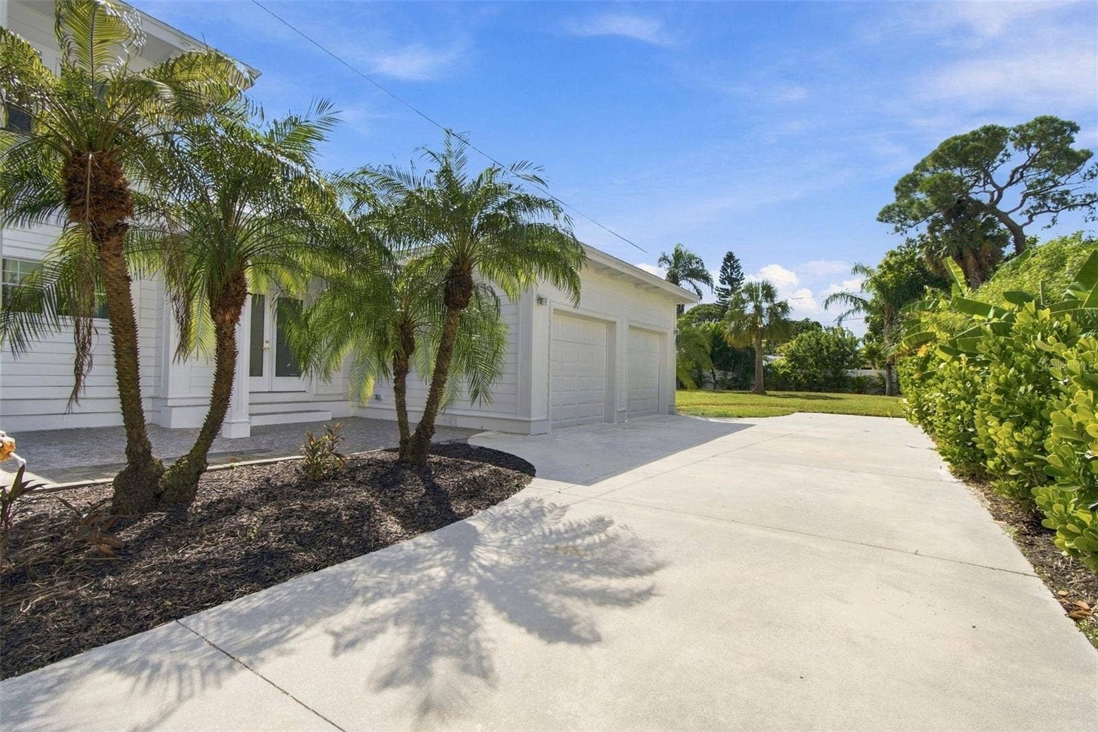 5426 VENETIAN BOULEVARD NE, St Petersburg, FL 33703 5426 VENETIAN BOULEVARD NE, St Petersburg, FL 33703