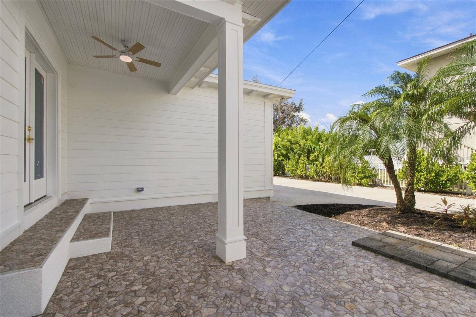 5426 VENETIAN BOULEVARD NE, St Petersburg, FL 33703 5426 VENETIAN BOULEVARD NE, St Petersburg, FL 33703