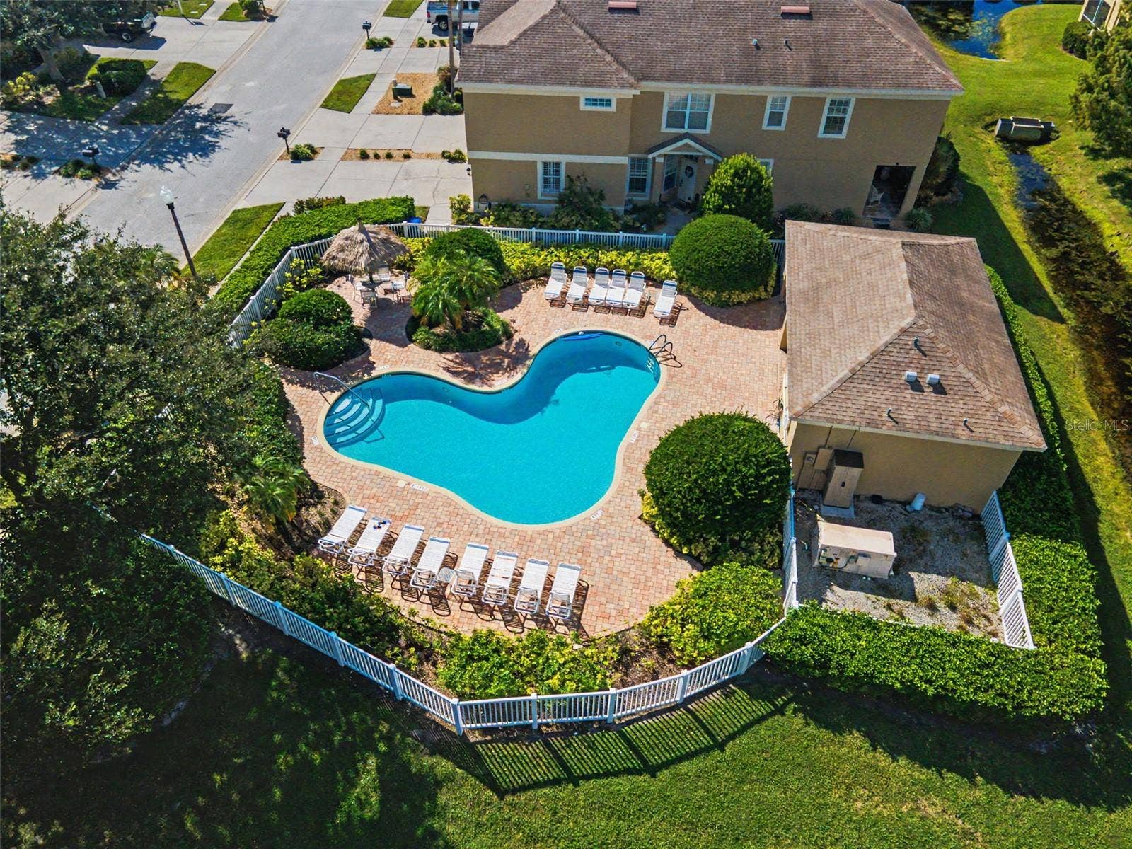 2555 NEWBERN DRIVE, Clearwater, FL 33761