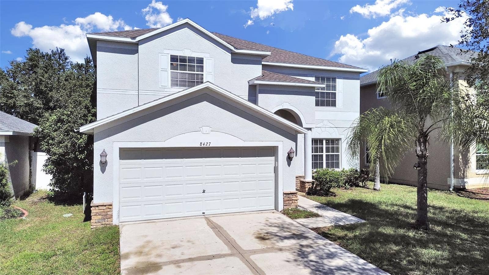8427 CARRIAGE POINTE DRIVE, Gibsonton, FL 33534 Front view