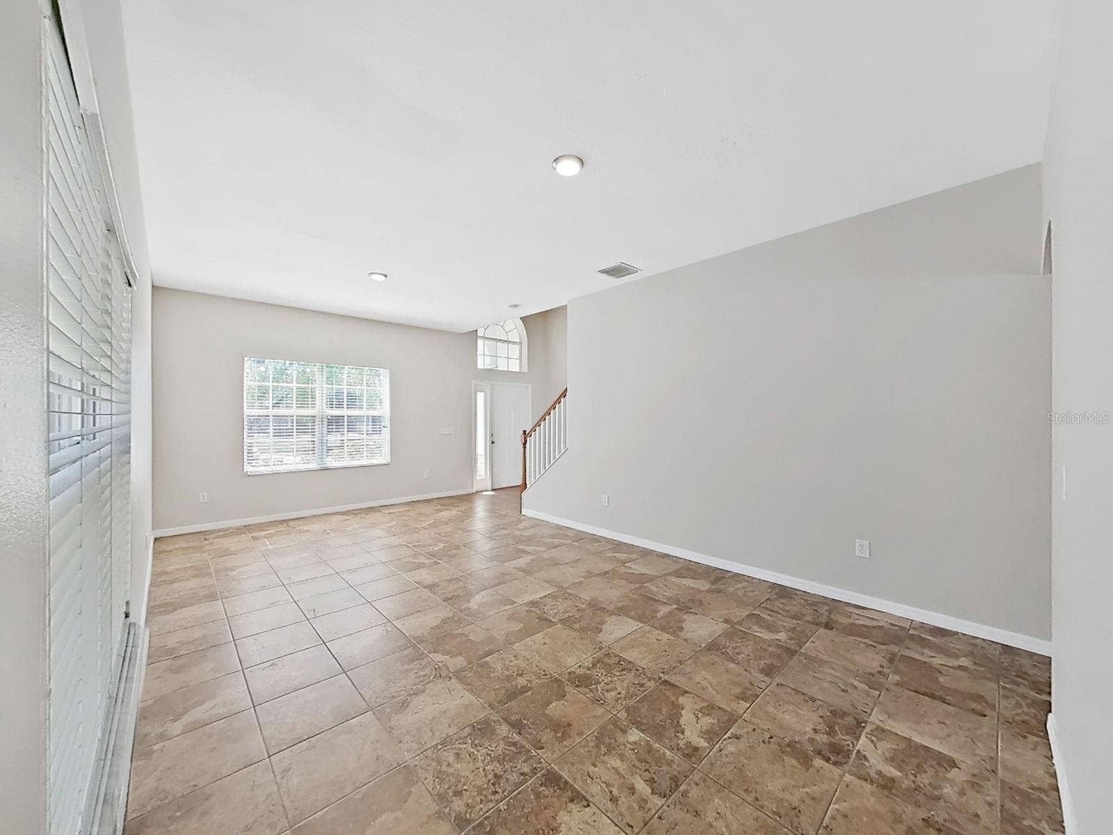 8427 CARRIAGE POINTE DRIVE, Gibsonton, FL 33534 living room and dining room