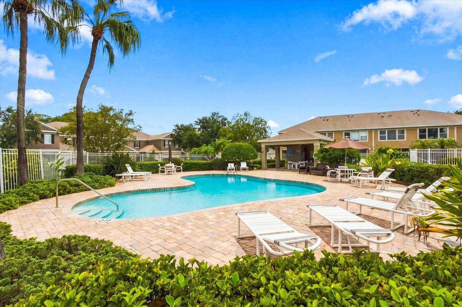 6681 80TH AVENUE N, Pinellas Park, FL 33781 Community Pool