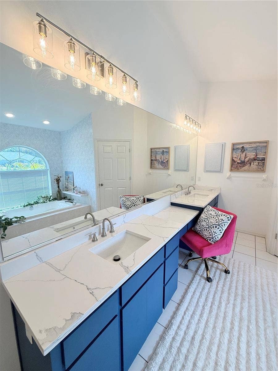 Primary Bathroom Vanity -Quartz Countertop