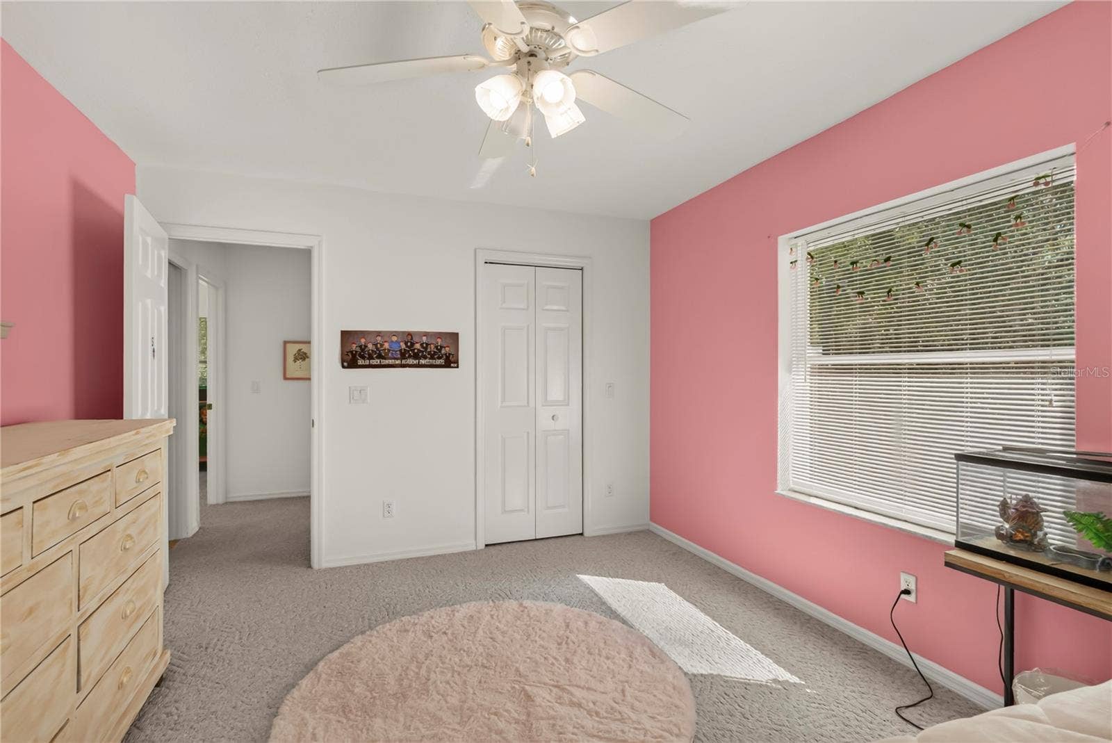 Middle Bedroom Reverse