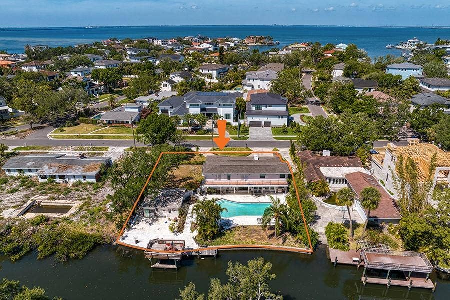 2614 S DUNDEE STREET, Tampa, FL 33629