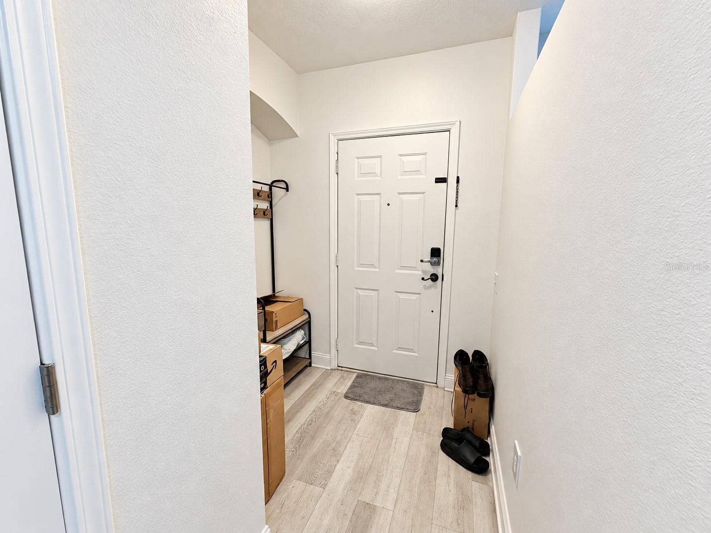2334 LAKE WOODBERRY CIRCLE, Brandon, FL 33510 2334 LAKE WOODBERRY CIRCLE, Brandon, FL 33510