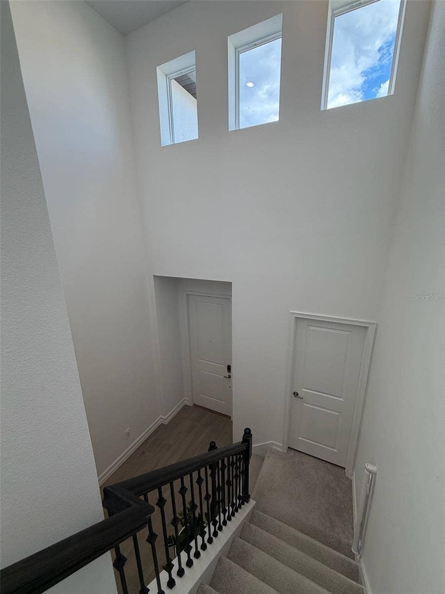 18125 SERENE LAKE LOOP, Lutz, FL 33548 18125 SERENE LAKE LOOP, Lutz, FL 33548