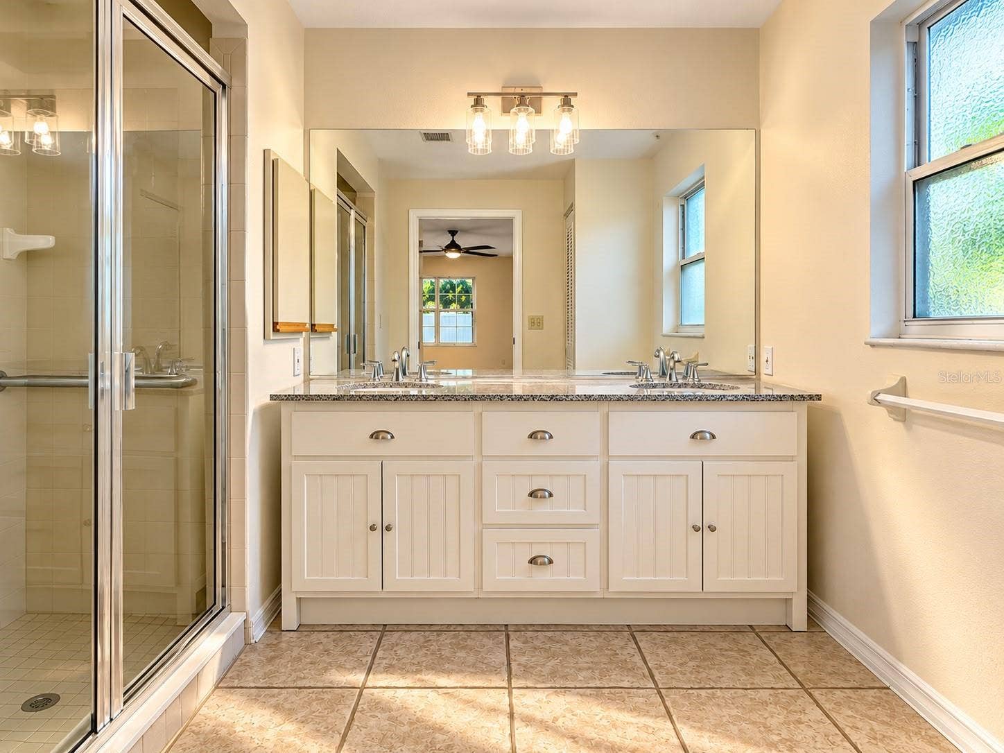 131 49TH COURT E, Palmetto, FL 34221 131 49TH COURT E, Palmetto, FL 34221
