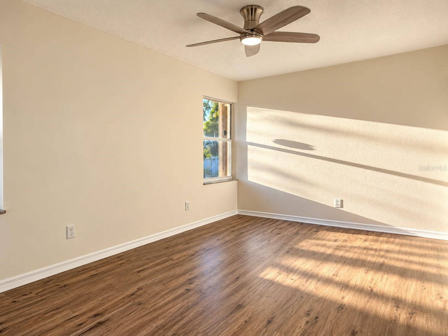 131 49TH COURT E, Palmetto, FL 34221 131 49TH COURT E, Palmetto, FL 34221