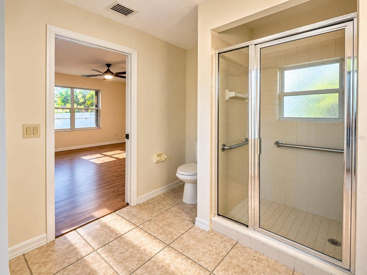 131 49TH COURT E, Palmetto, FL 34221 131 49TH COURT E, Palmetto, FL 34221