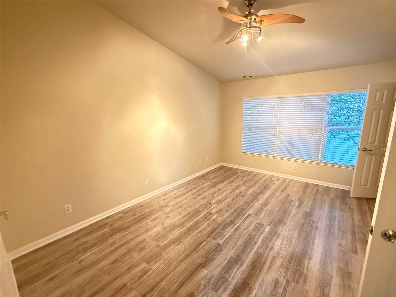 10406 WESTPARK PRESERVE BOULEVARD, Tampa, FL 33625 10406 WESTPARK PRESERVE BOULEVARD, Tampa, FL 33625