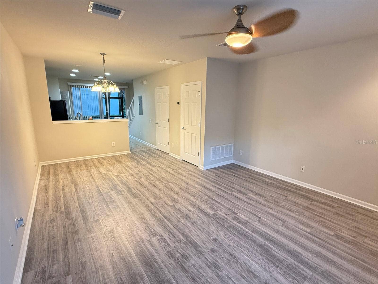 10406 WESTPARK PRESERVE BOULEVARD, Tampa, FL 33625 10406 WESTPARK PRESERVE BOULEVARD, Tampa, FL 33625