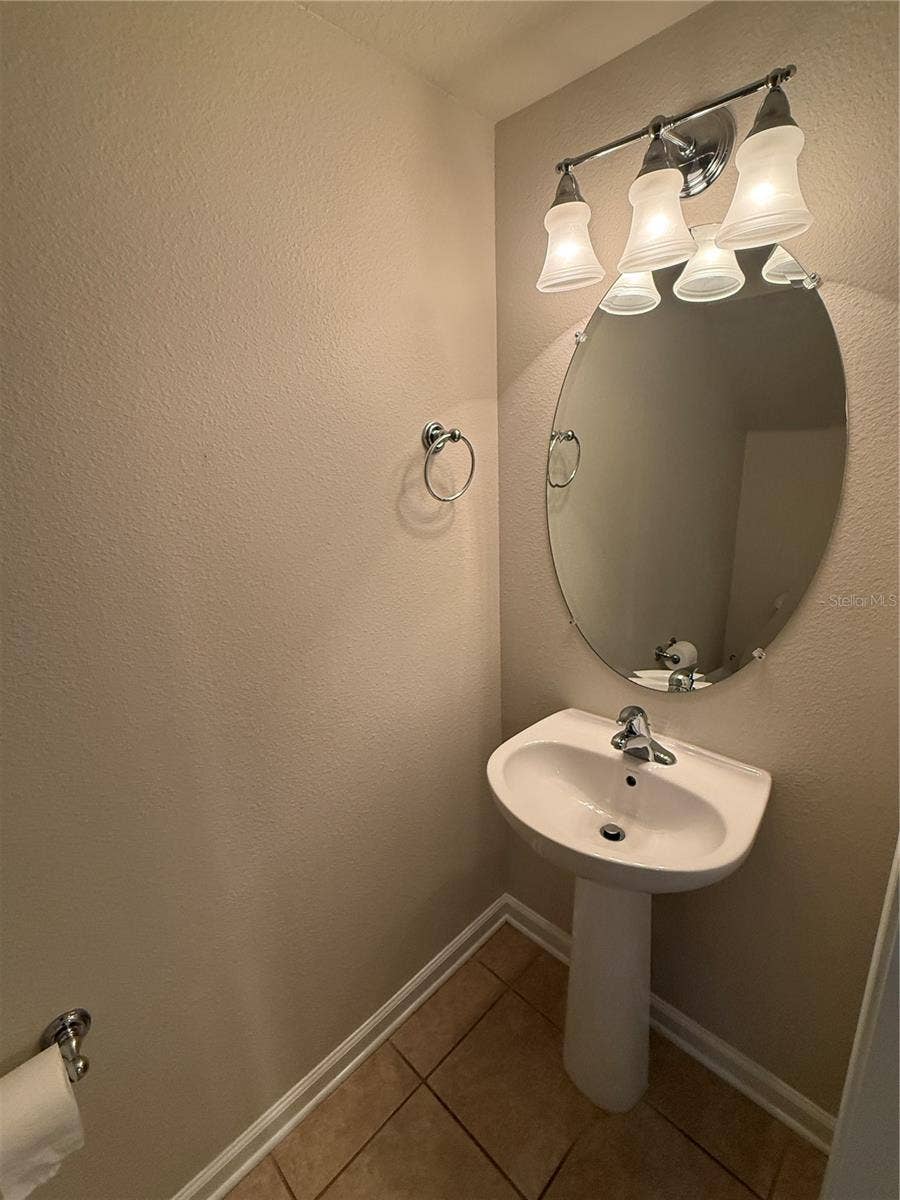 10406 WESTPARK PRESERVE BOULEVARD, Tampa, FL 33625 10406 WESTPARK PRESERVE BOULEVARD, Tampa, FL 33625