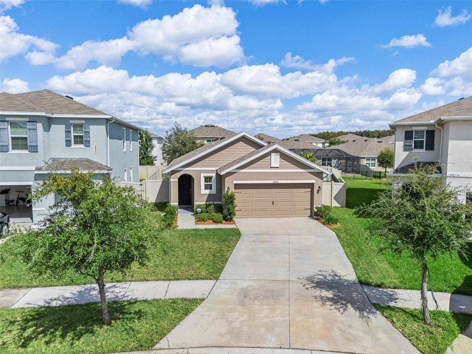 32676 CANYONLANDS DRIVE, Wesley Chapel, FL 33543 32676 CANYONLANDS DRIVE, Wesley Chapel, FL 33543