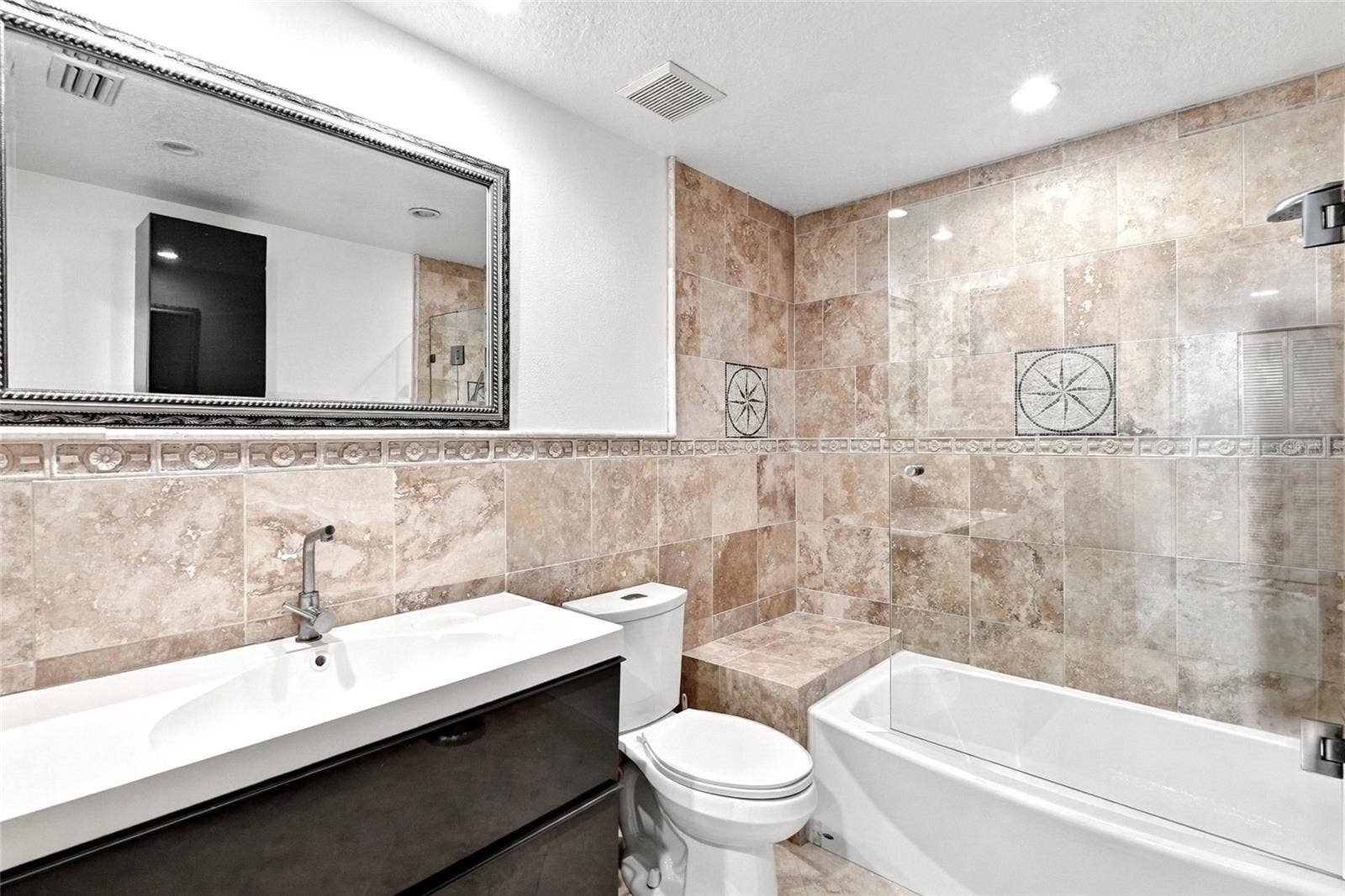 4780 DOLPHIN CAY LANE S, #102, St Petersburg, FL 33711 guest bath